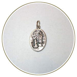 Medaglia Madonna di Lourdes e Santa Bernadette argentata